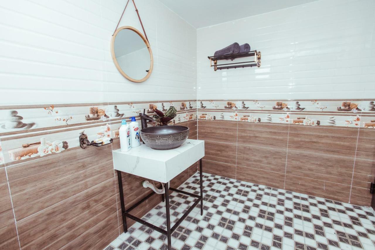 The Minimal Homestay * Hanoi