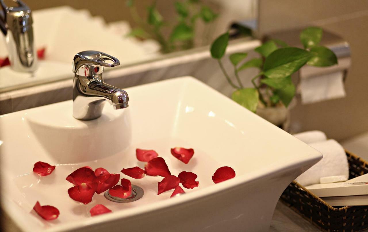 Hotel Blue Hanoi Hotel