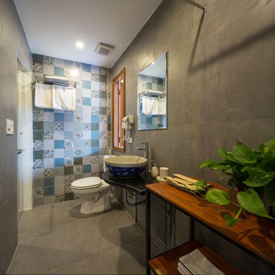 Centraltique Downtown - Bespoke Colonial House Near Hoan Kiem Apartment