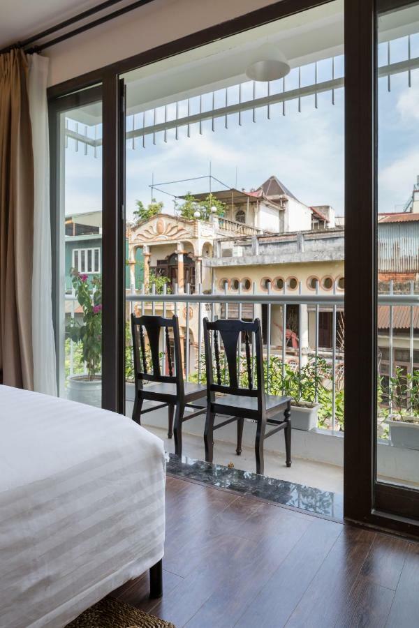 Centraltique Downtown - Bespoke Colonial House Near Hoan Kiem *