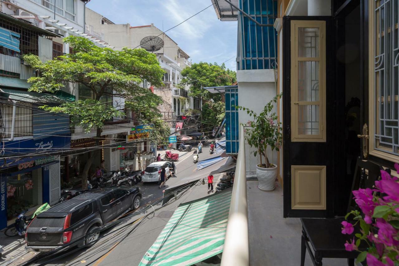 Apartment Centraltique Downtown - Bespoke Colonial House Near Hoan Kiem Hanoi