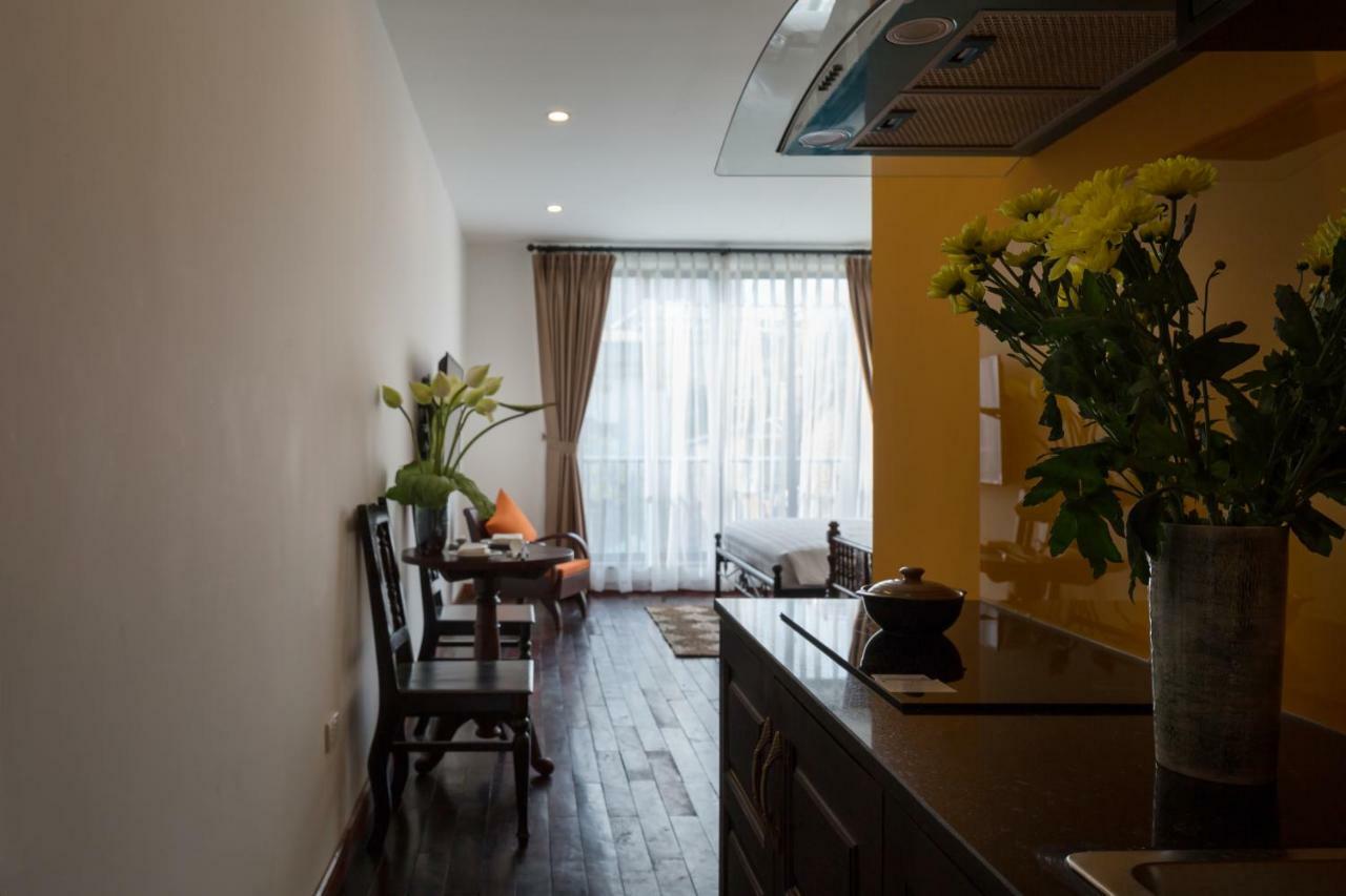 Apartment Centraltique Downtown - Bespoke Colonial House Near Hoan Kiem *