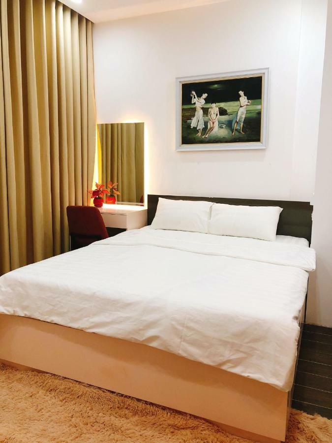 Aparthotel Tony House # Vinhomes Greenbay 5*