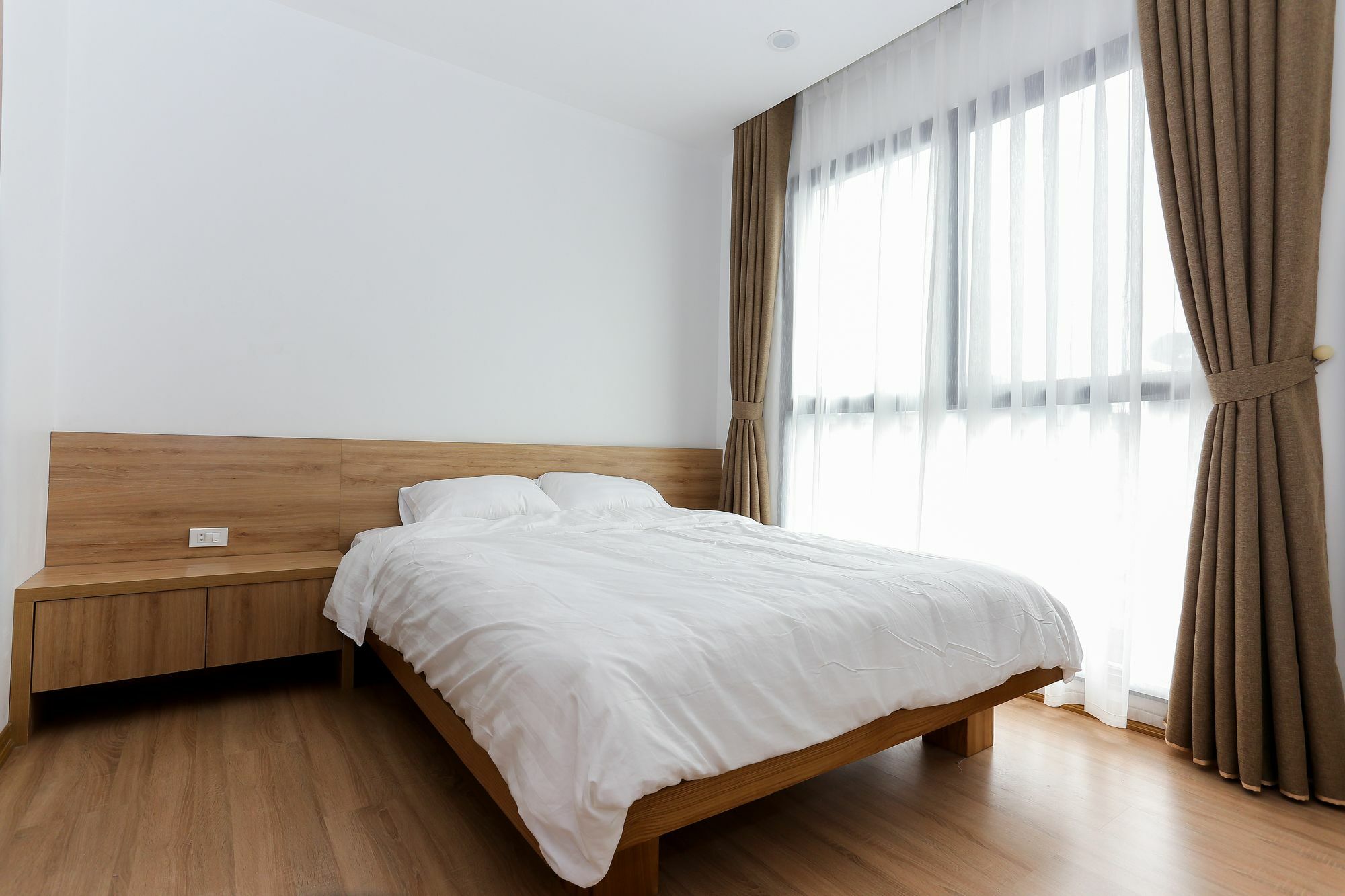 Quiet Hoang Quoc Viet & Apartment *