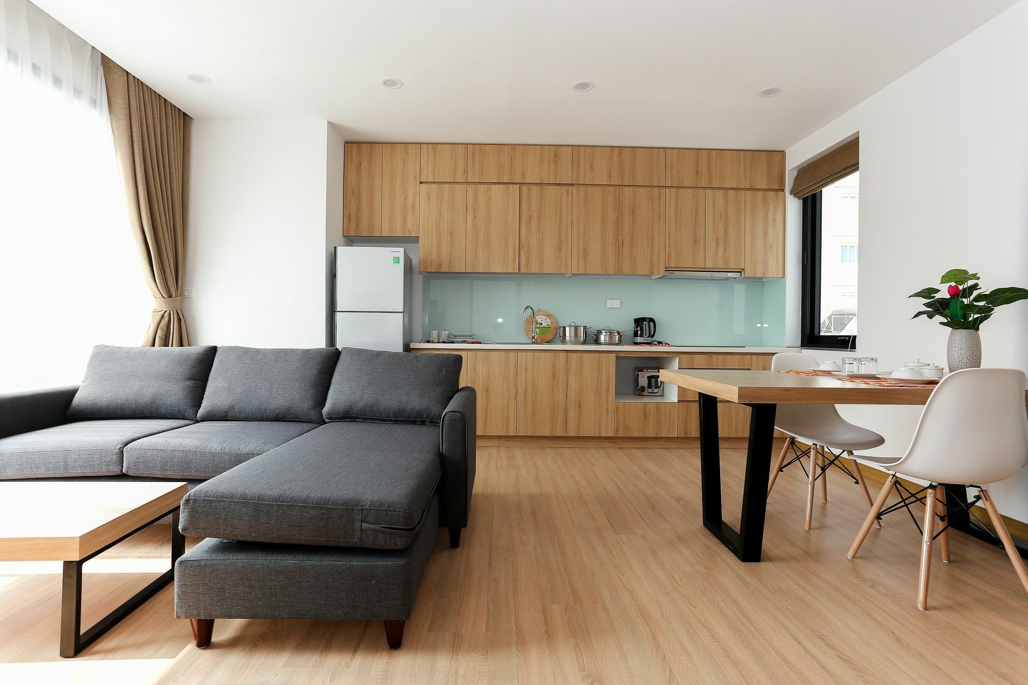 Quiet Hoang Quoc Viet & Apartment *