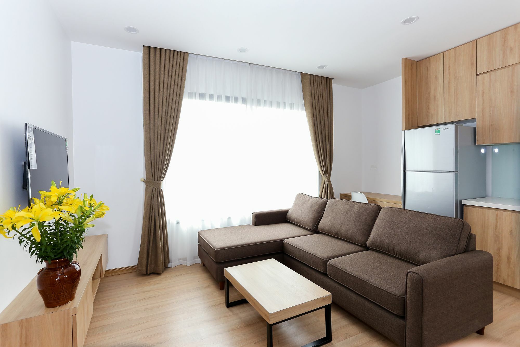 Quiet Hoang Quoc Viet & Apartment Hanoi