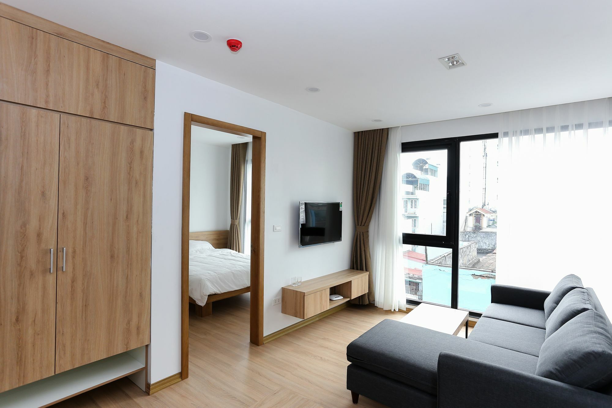 Quiet Hoang Quoc Viet & Apartment Hanoi