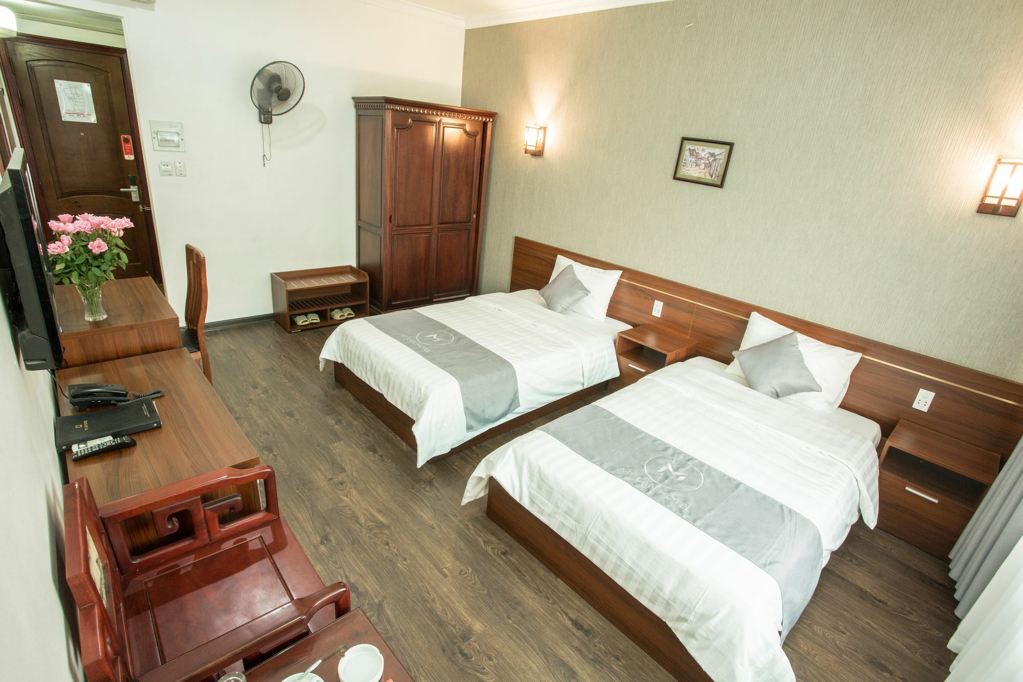 My Lan Hotel Hanoi