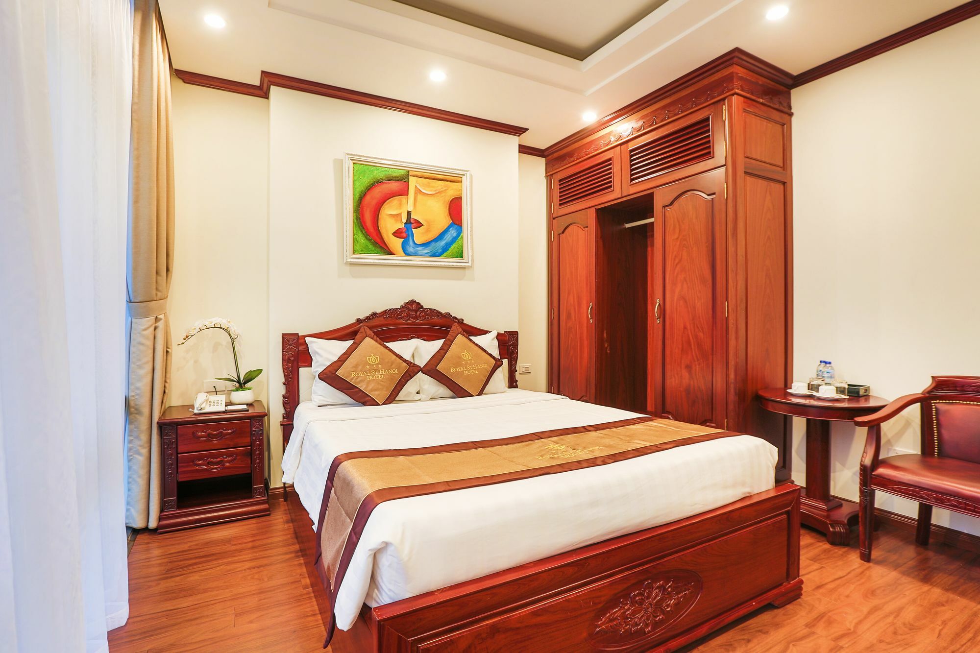 Royal St Hotel 3*