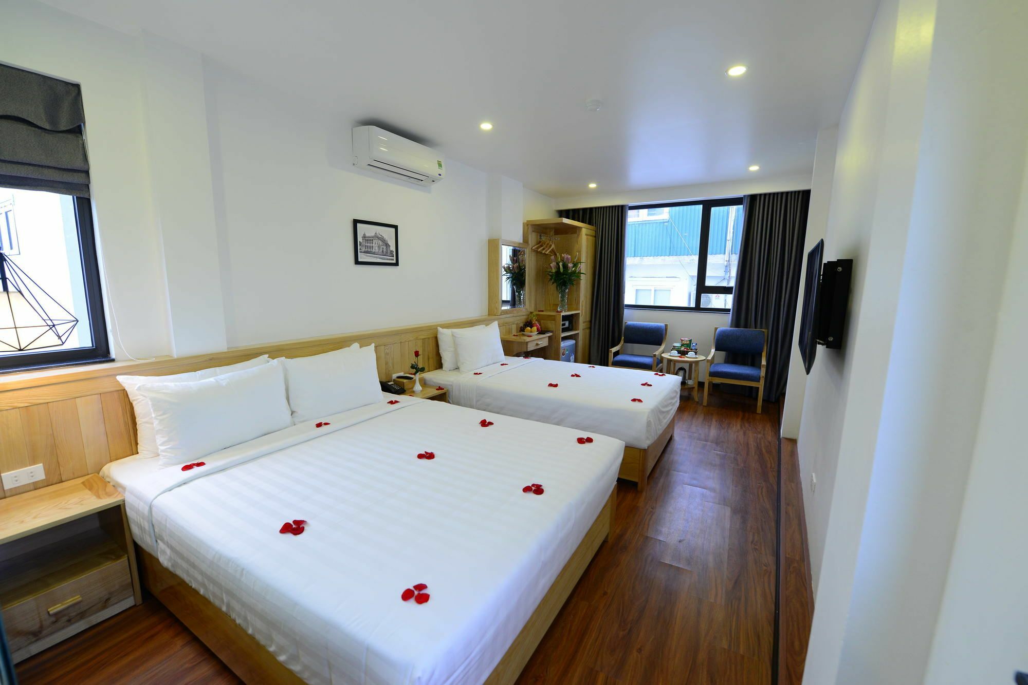 Blue Luxury Hotel