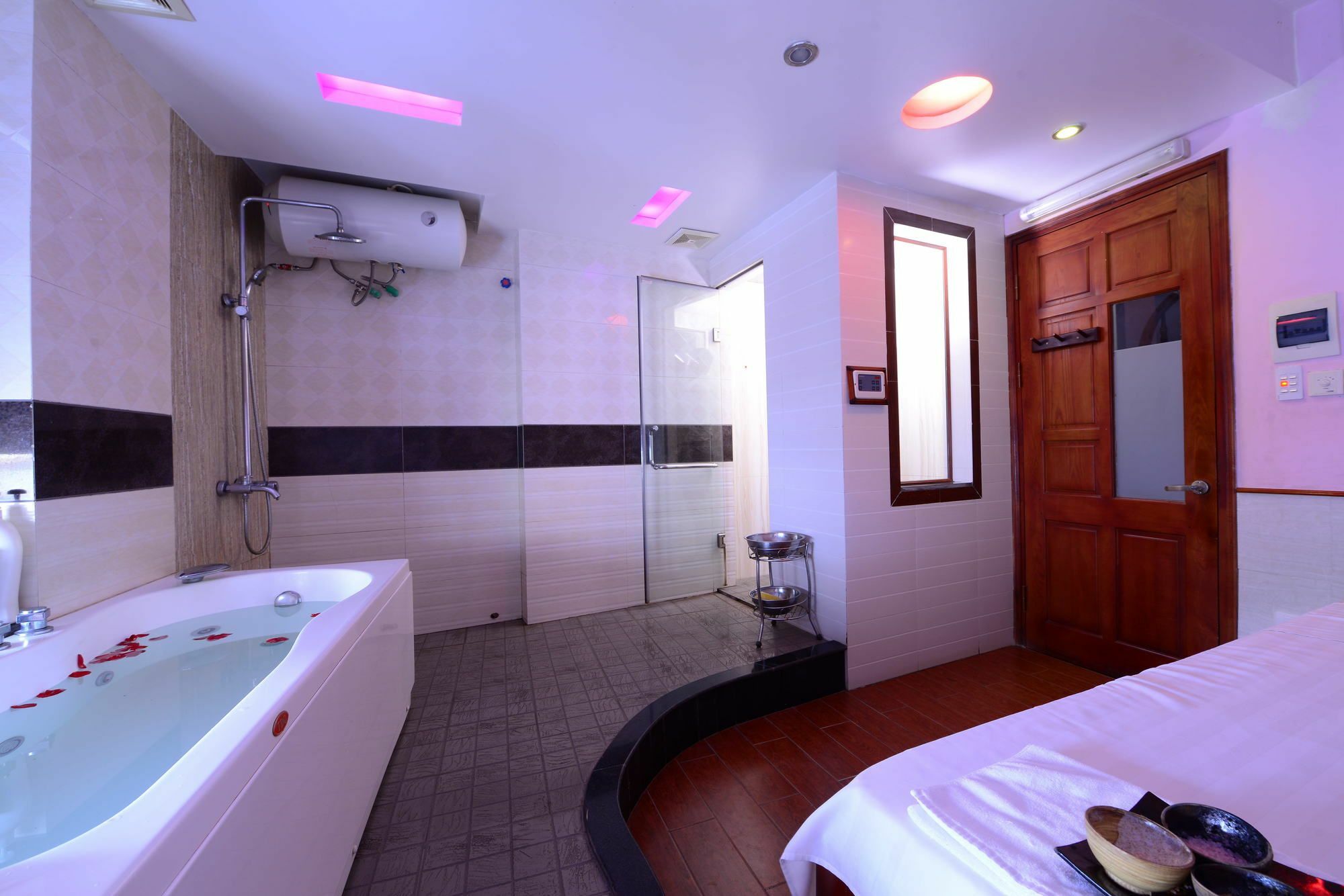 Hotel Blue Luxury 3*