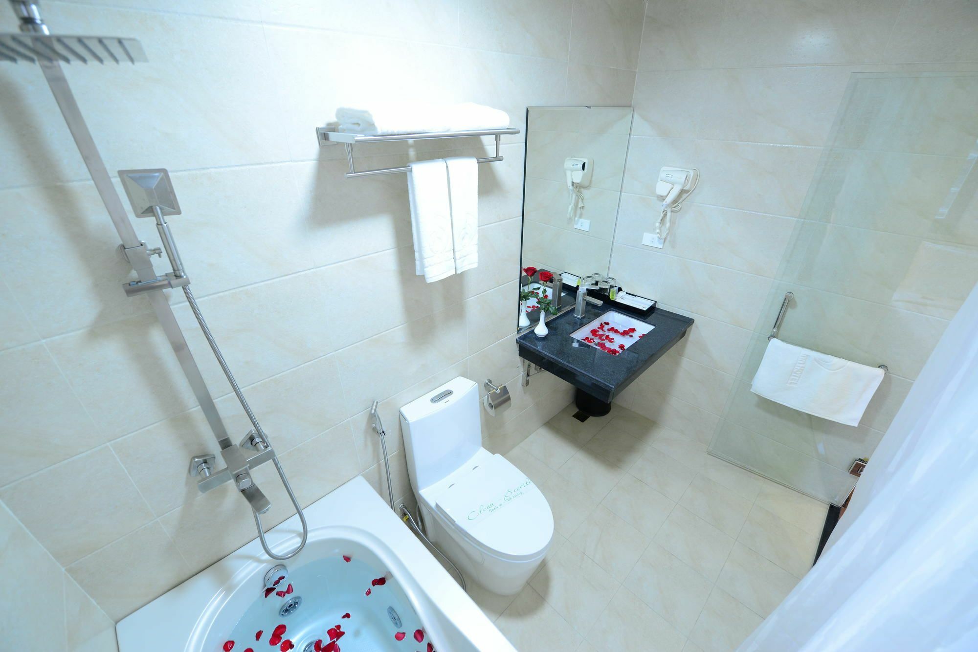 Hotel Blue Luxury Hanoi