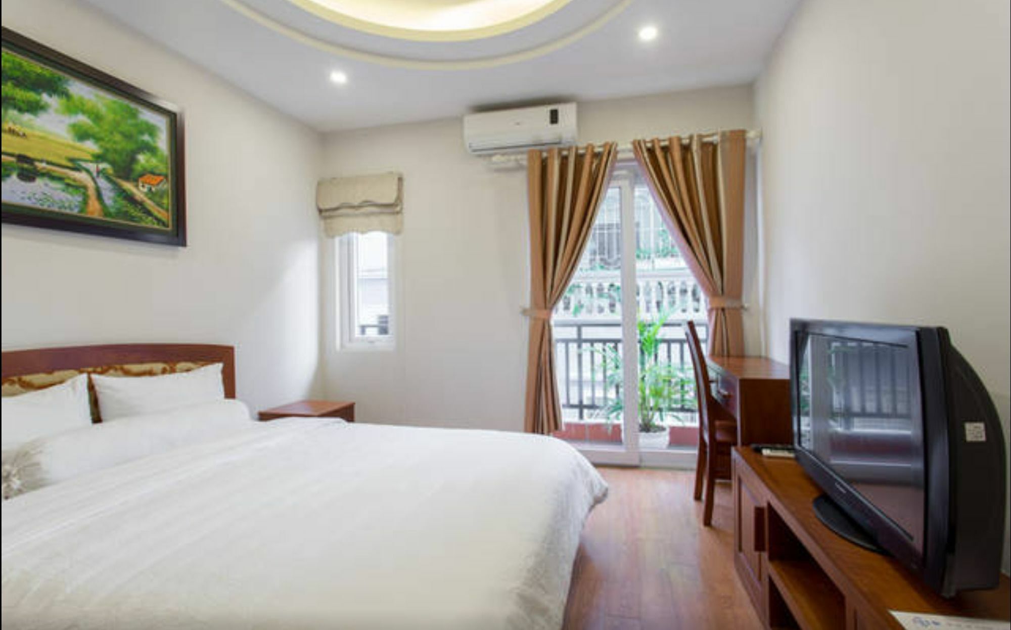 Palmo & 1 3* Hanoi