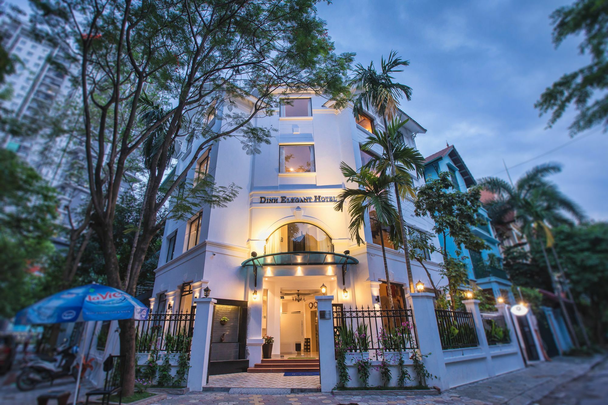 Hotel Dinh Elegant Hanoi
