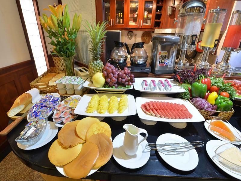 Blue Legend Hotel 3*