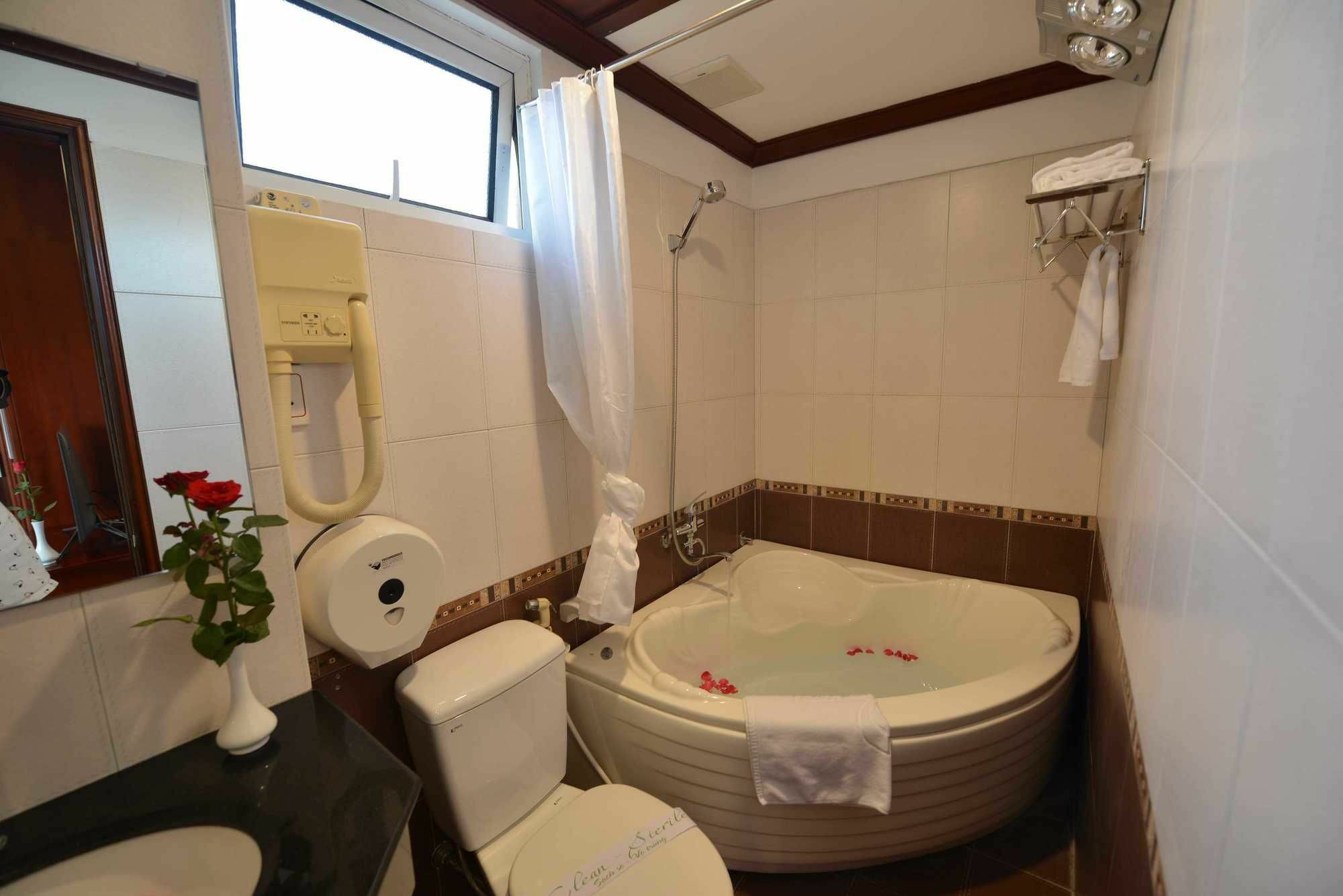 Blue Legend Hotel