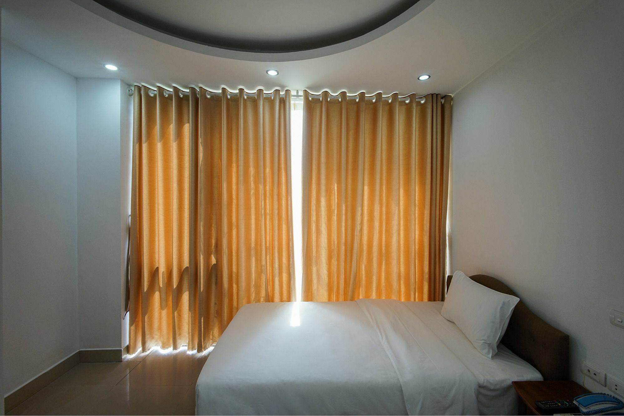 Hotel Oyo 387 Bach Duong Hanoi