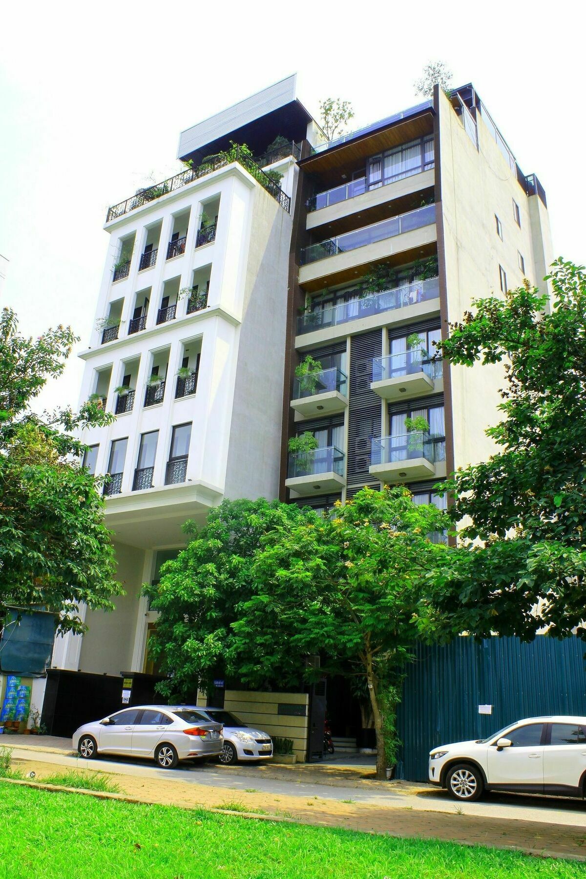 House Apartment *