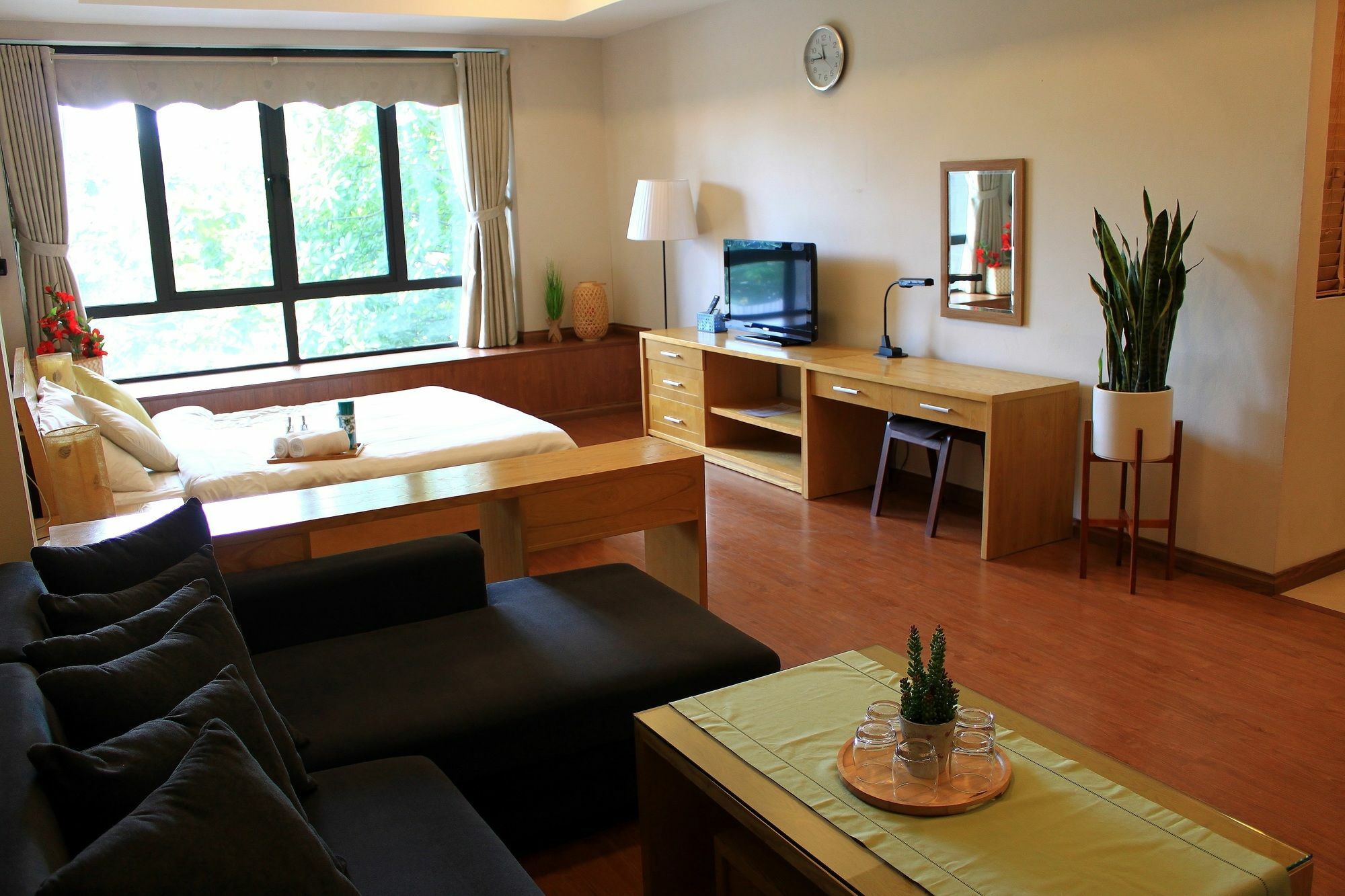 Apartment House