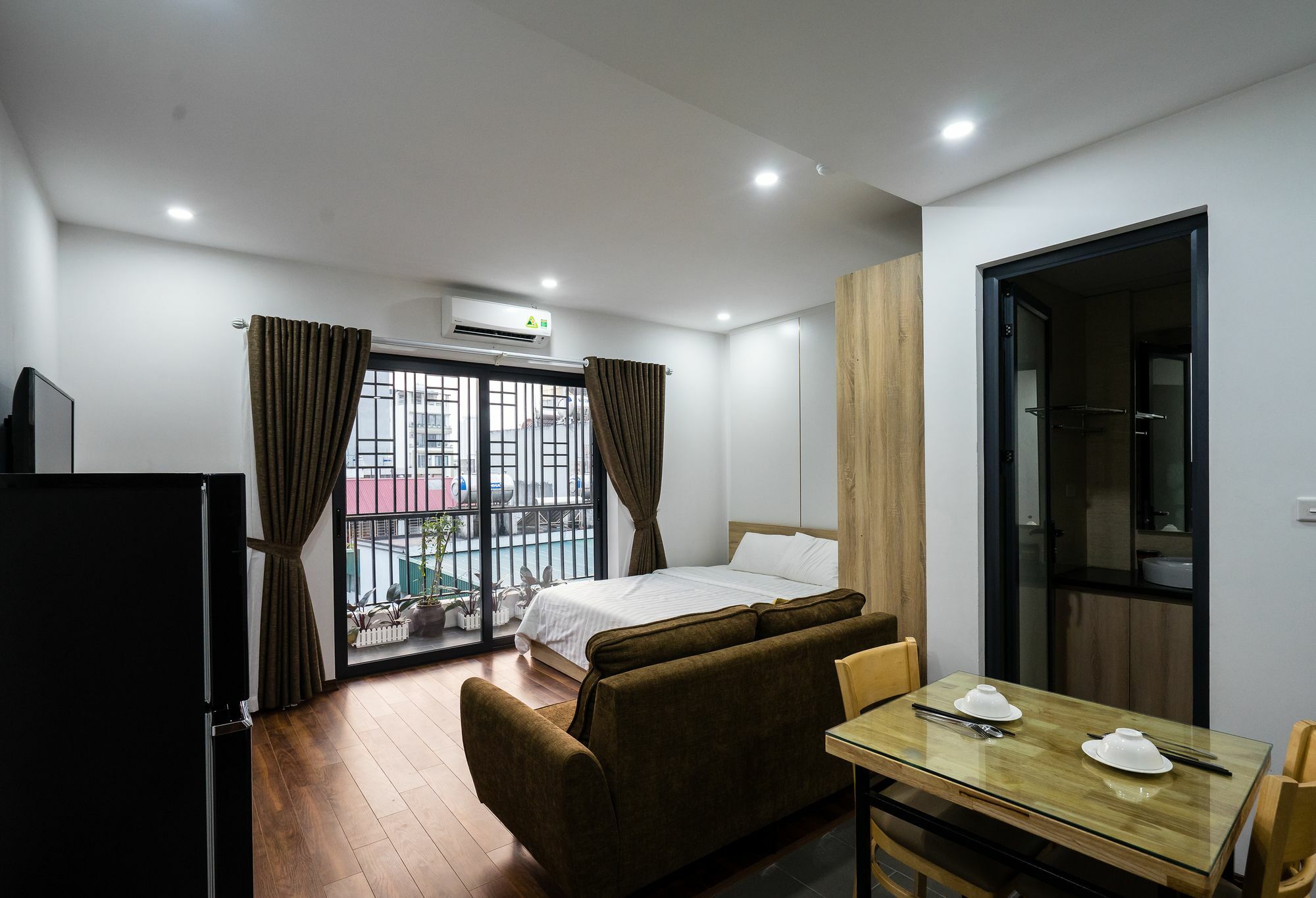 Hotel Ann House And Hanoi