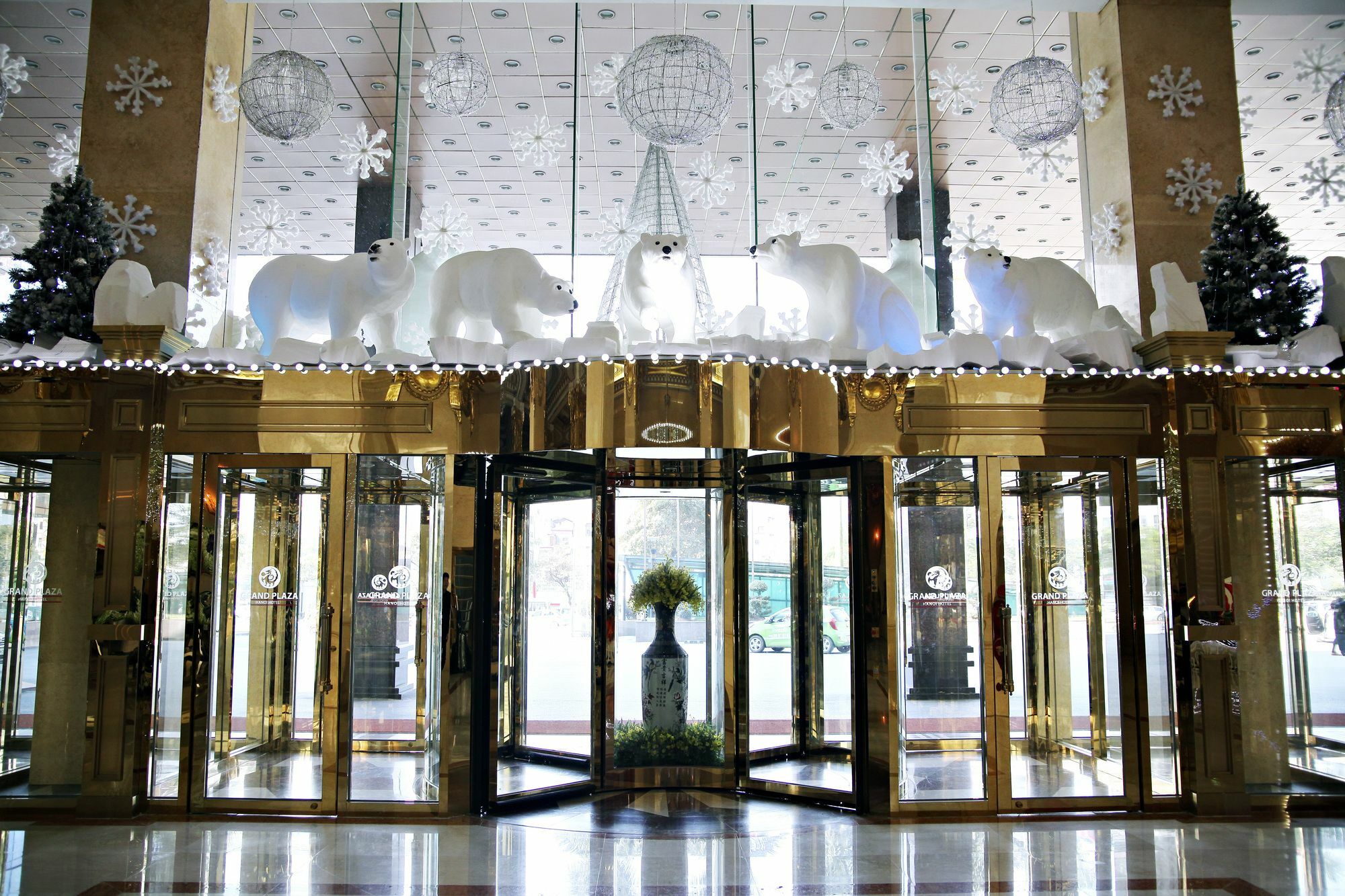 Grand Plaza Hotel Hanói