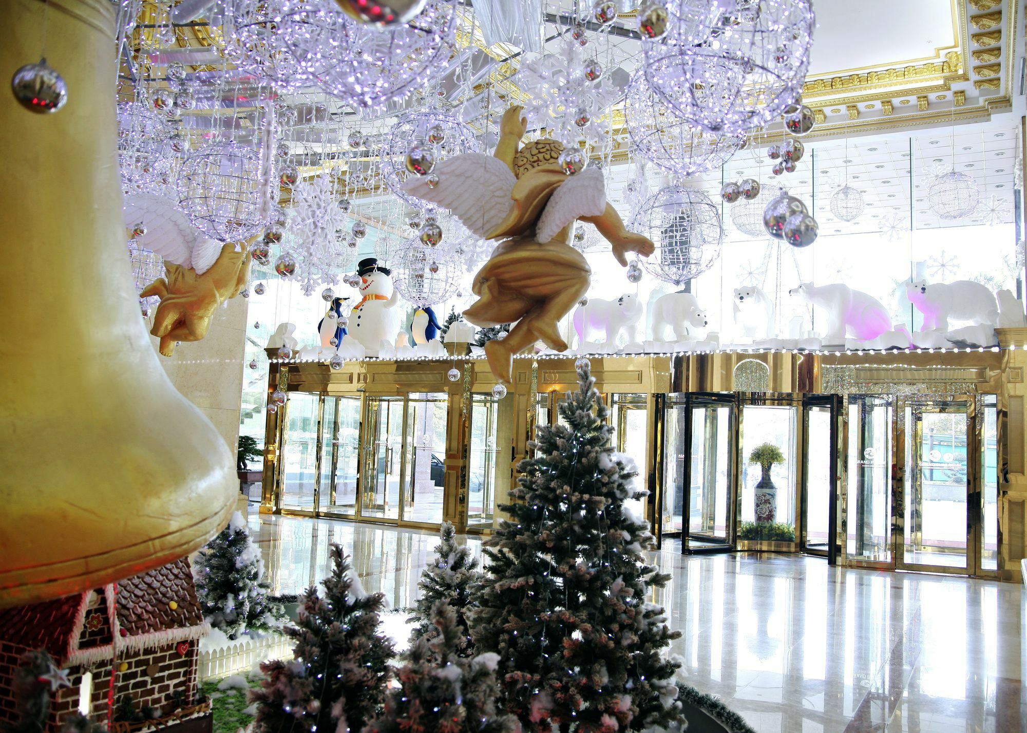 Grand Plaza 5*