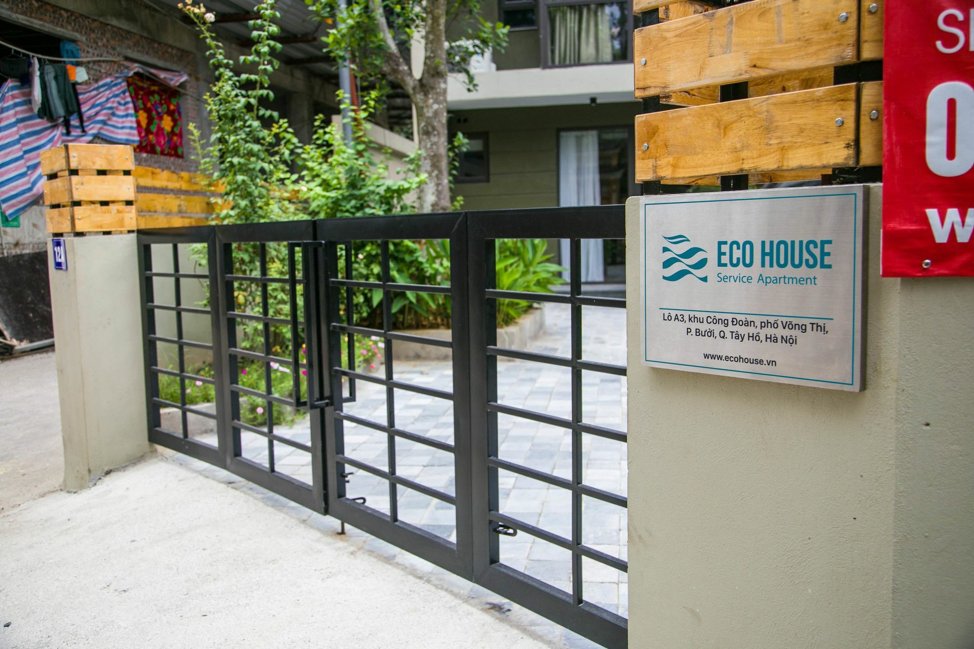 Aparthotel Eco House 3*