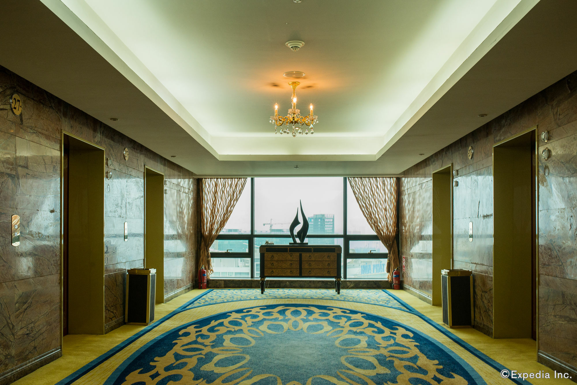 Grand Plaza Hanói