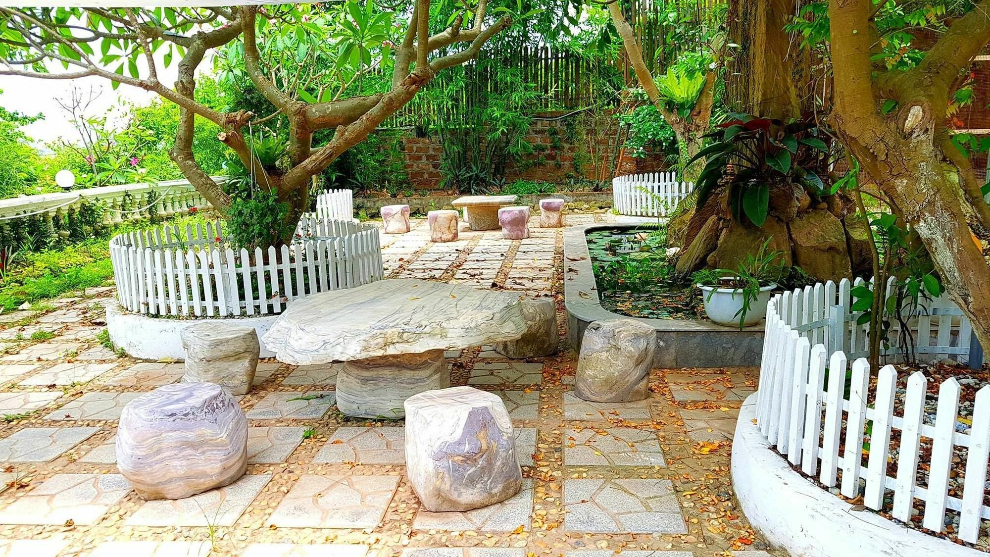 Villa Angelina Soc Son Hanoi