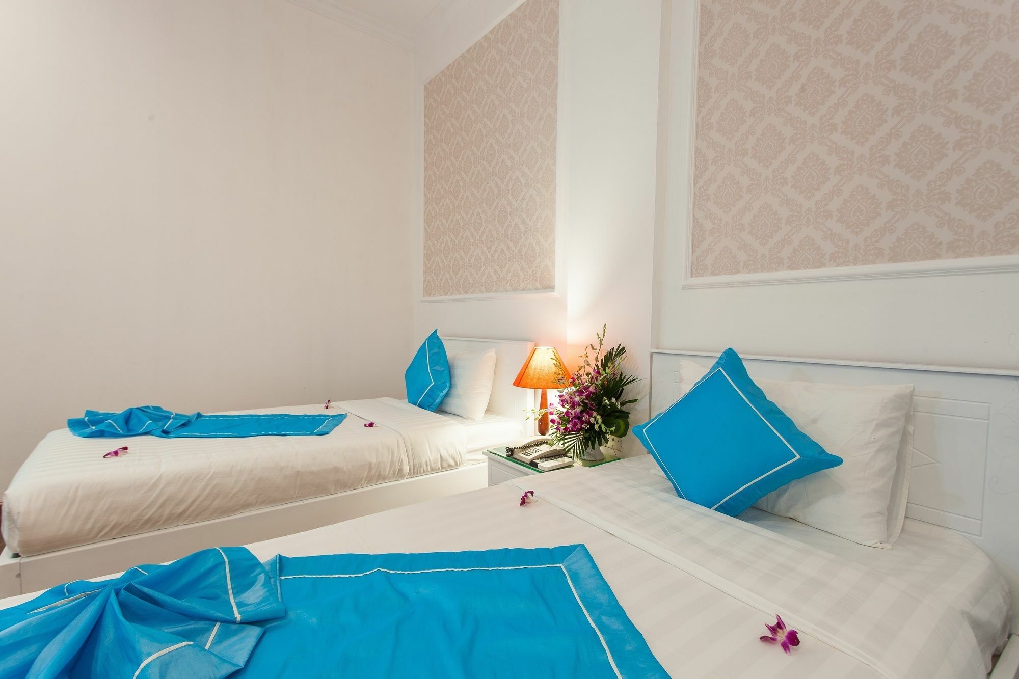Buddy & Travel Hotel Hanoi