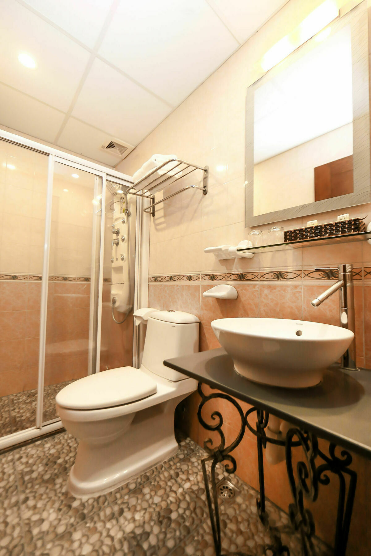 3b Hotel 2*