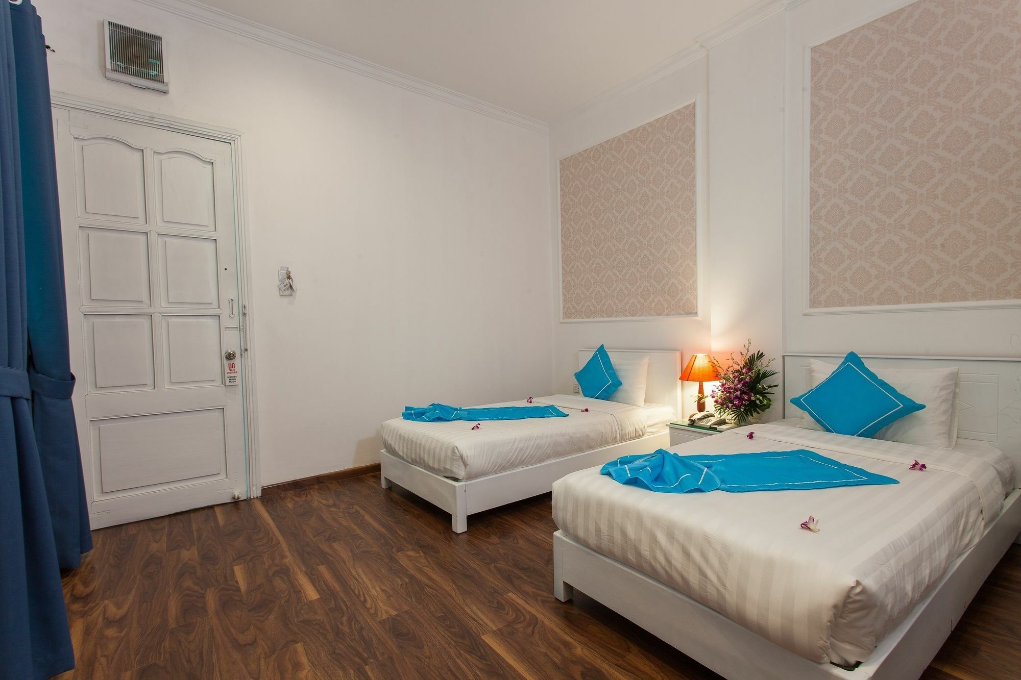 Buddy & Travel Hotel