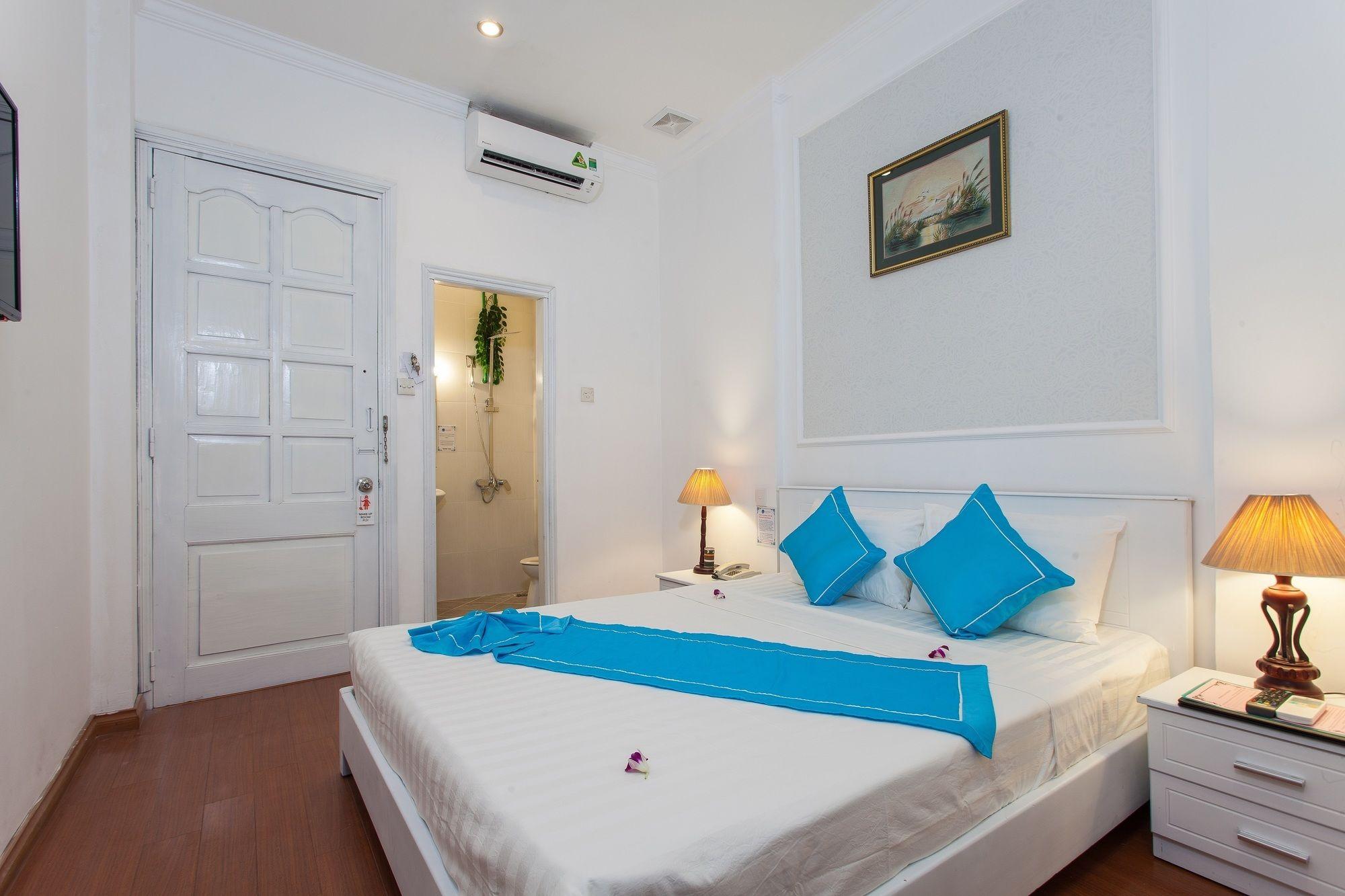 Buddy & Travel Hotel Hanoi