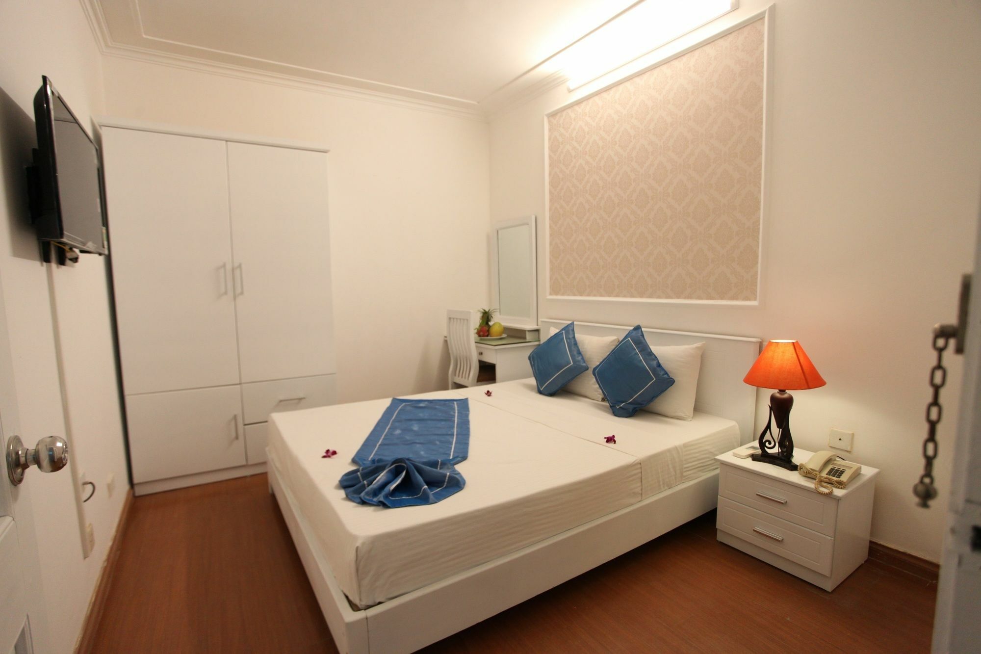 Hotel Buddy & Travel 2*