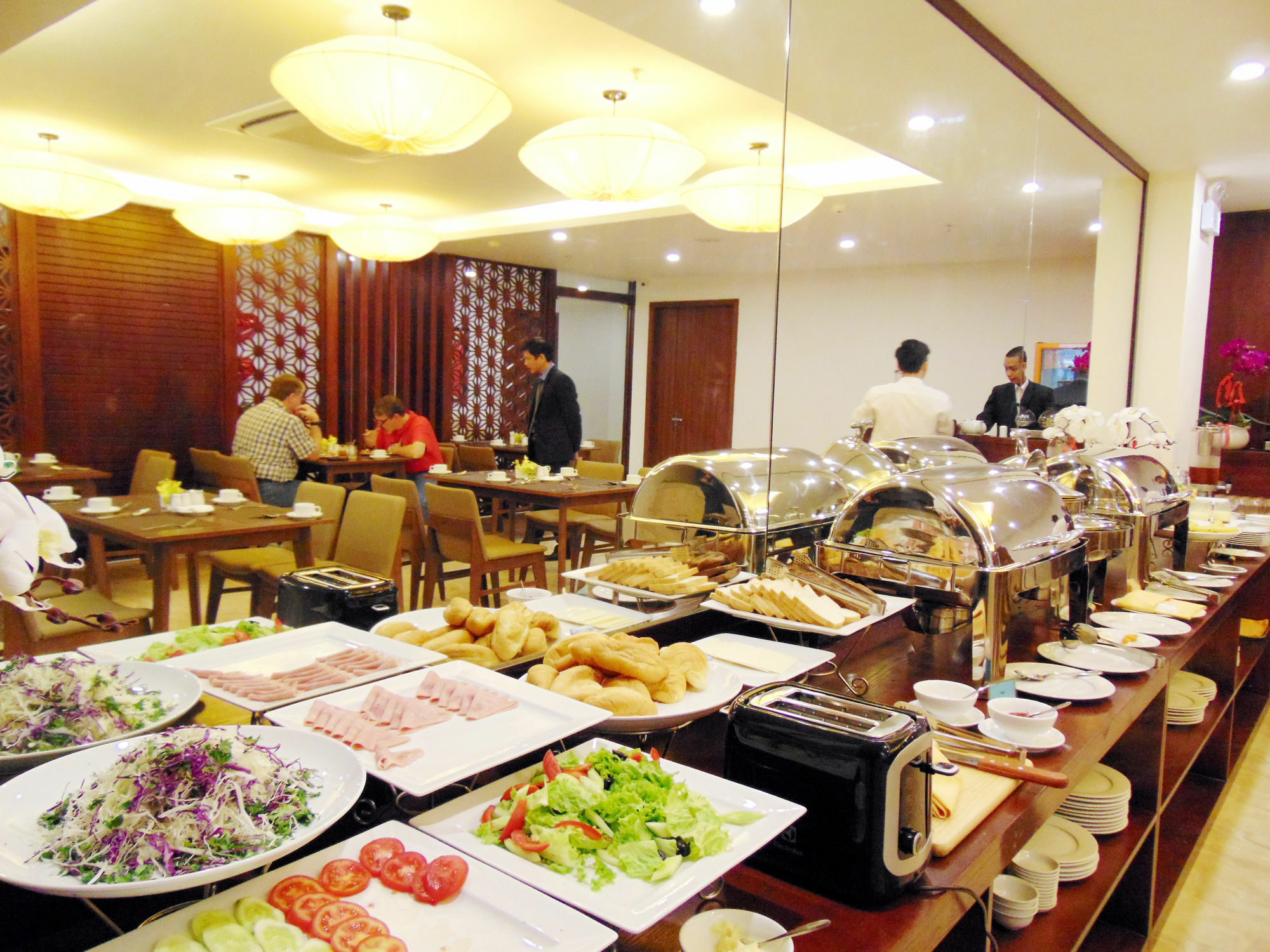 Pomihoa Hotel Hanoi