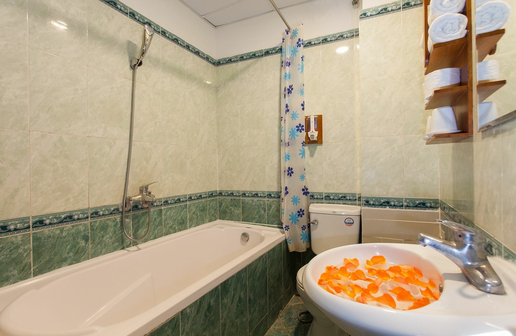 Kingly Hotel Hanoi