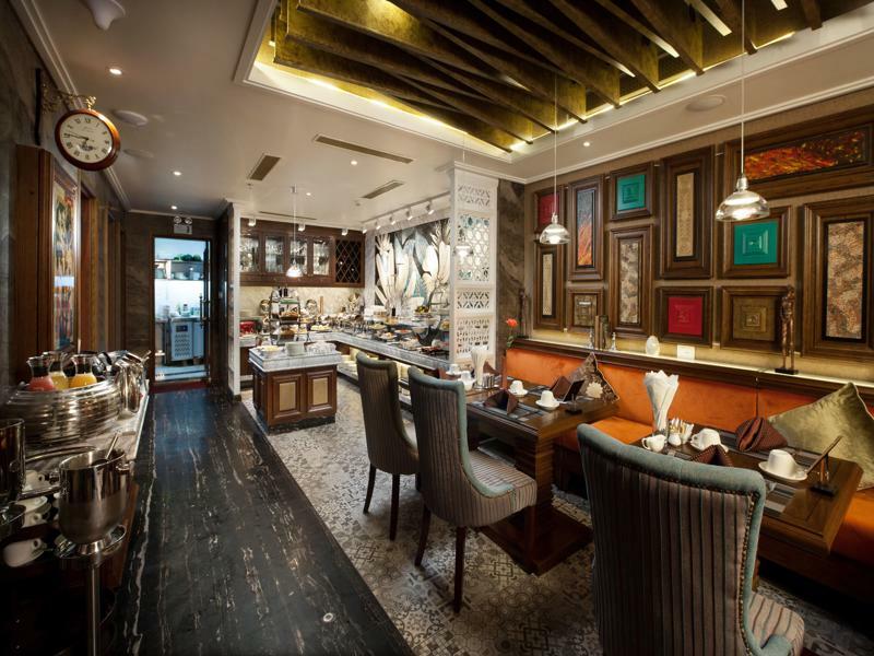 Peridot Gallery Classic Hotel 4*