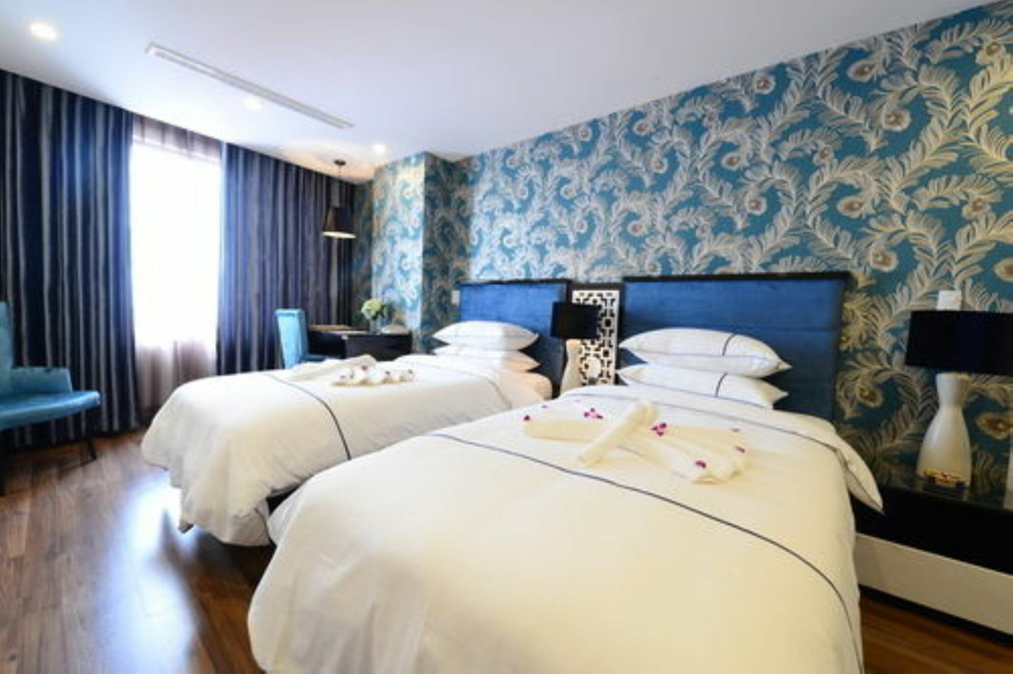 Emerald Waters Hotel