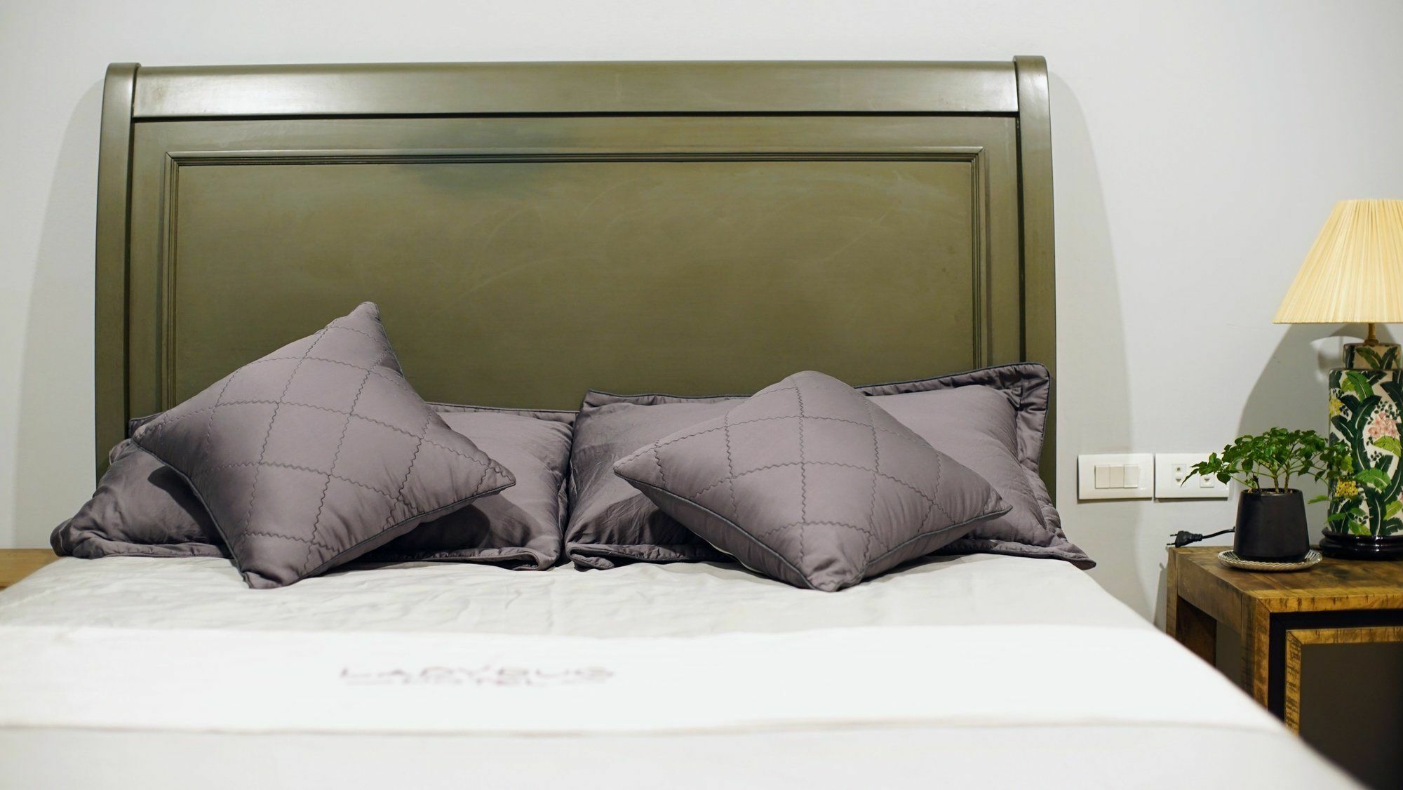 Ladybug Boutique Hotel 3*