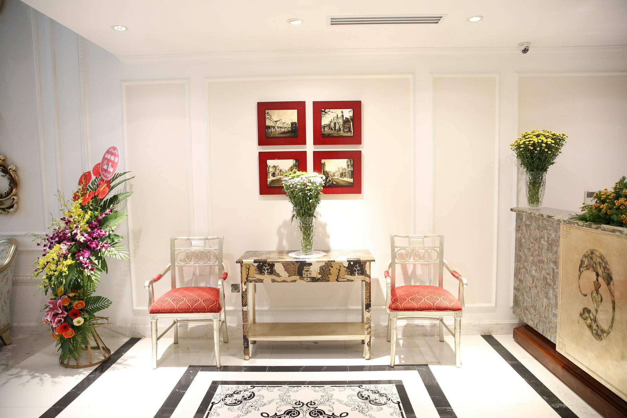 Damsels Boutique