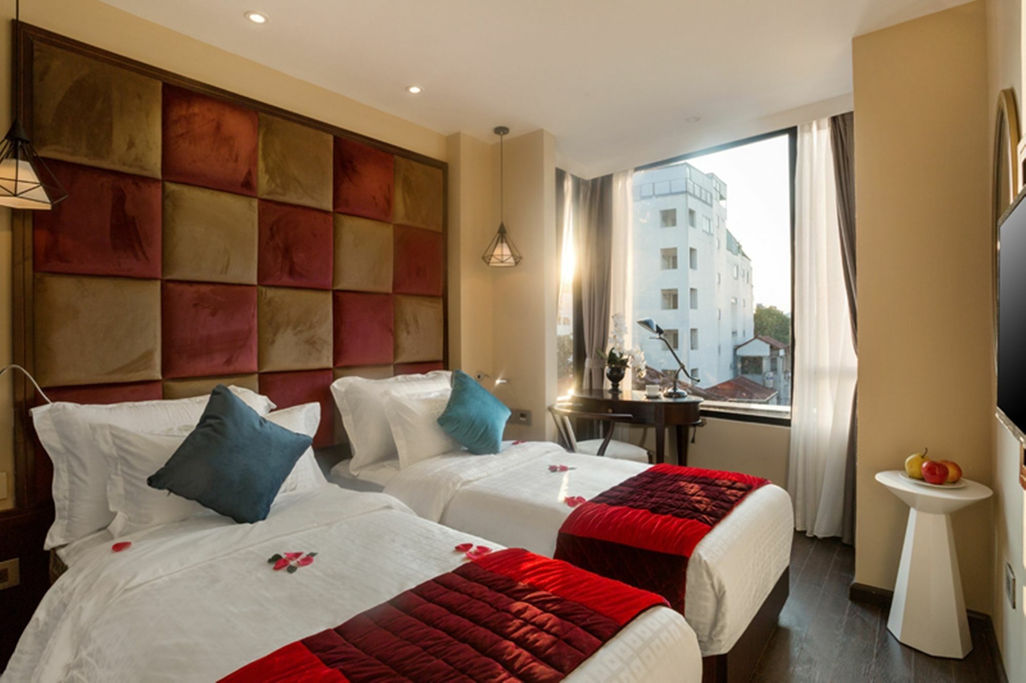La Storia Hotel