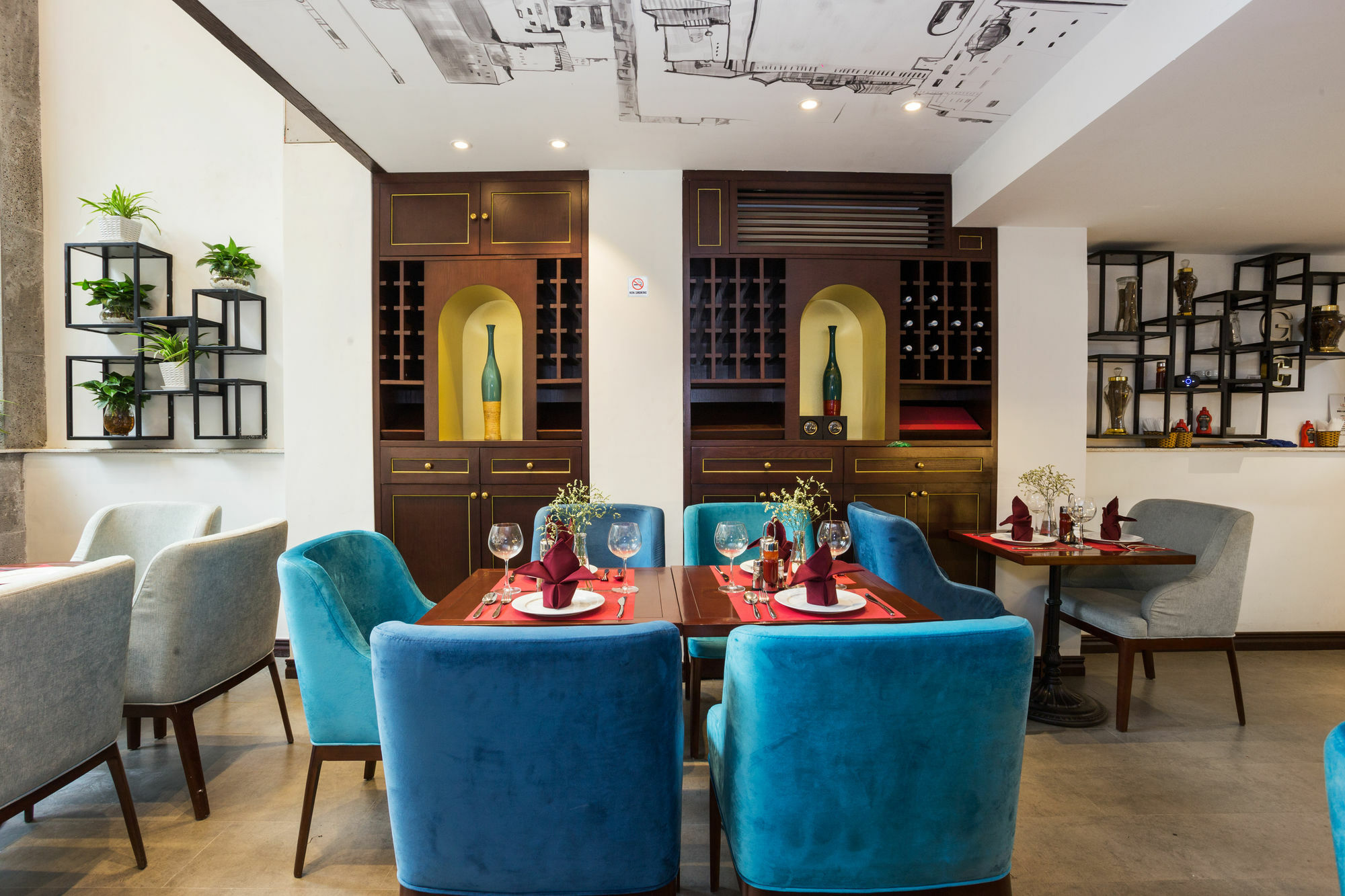 La Storia Hotel