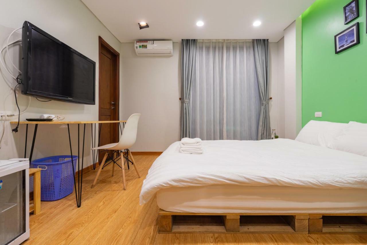 Tofu's House - A Place Called Apartment *