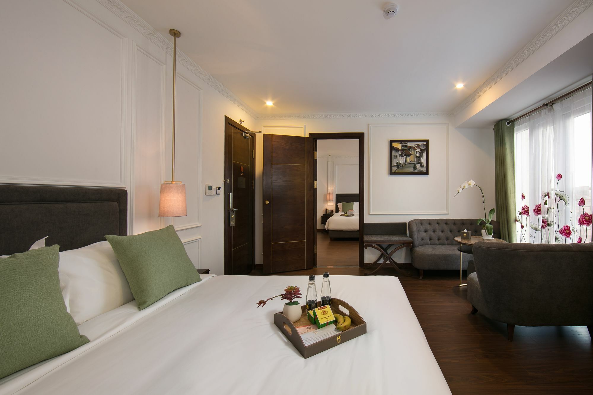 Allure 4* Hanoi