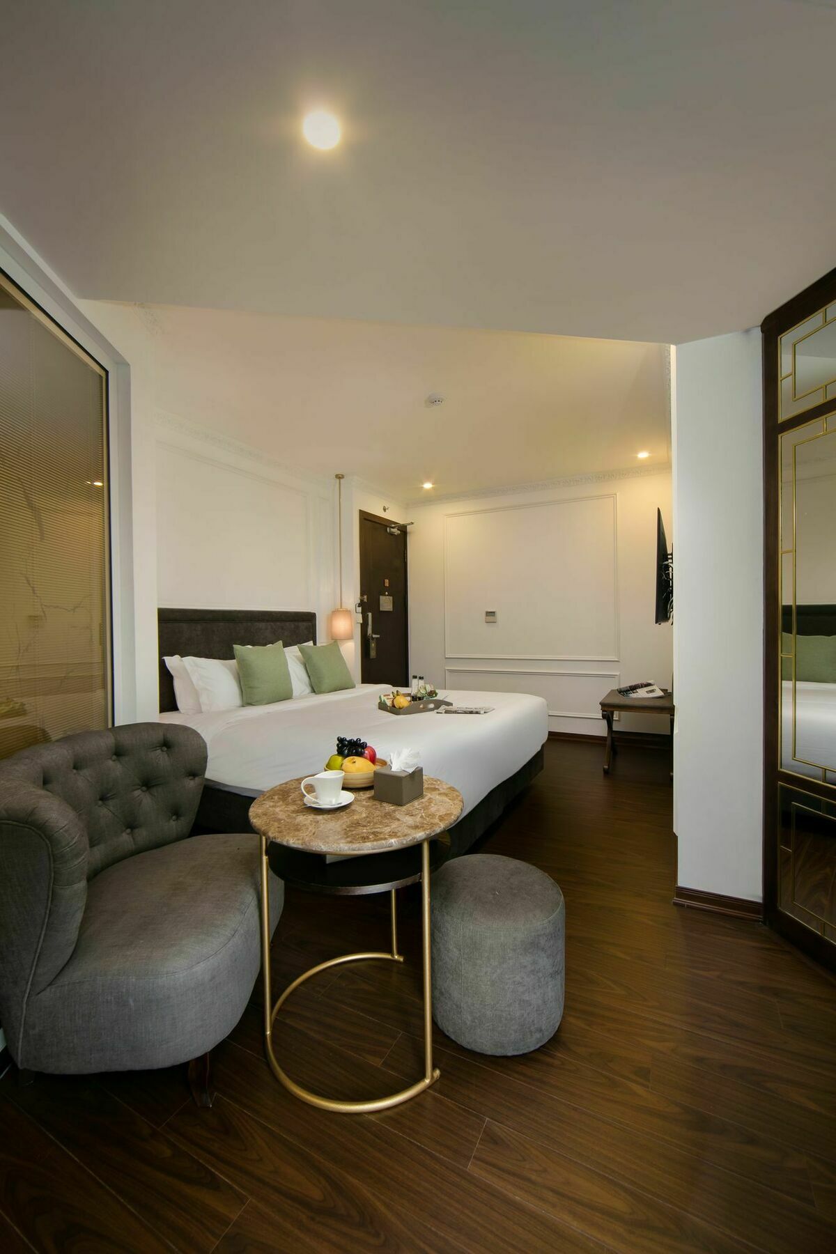 Allure Hotel 4*