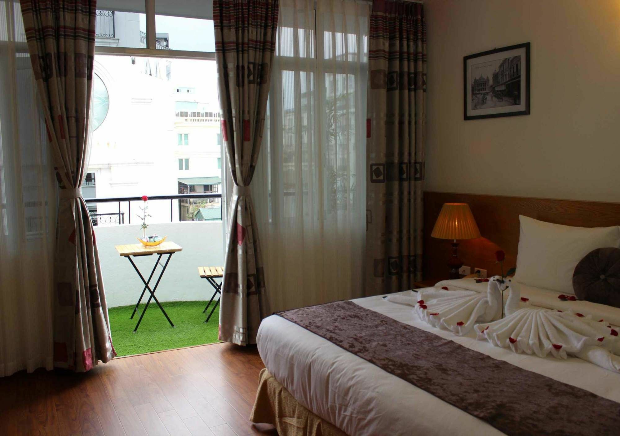 Hotel Family Hanoi
