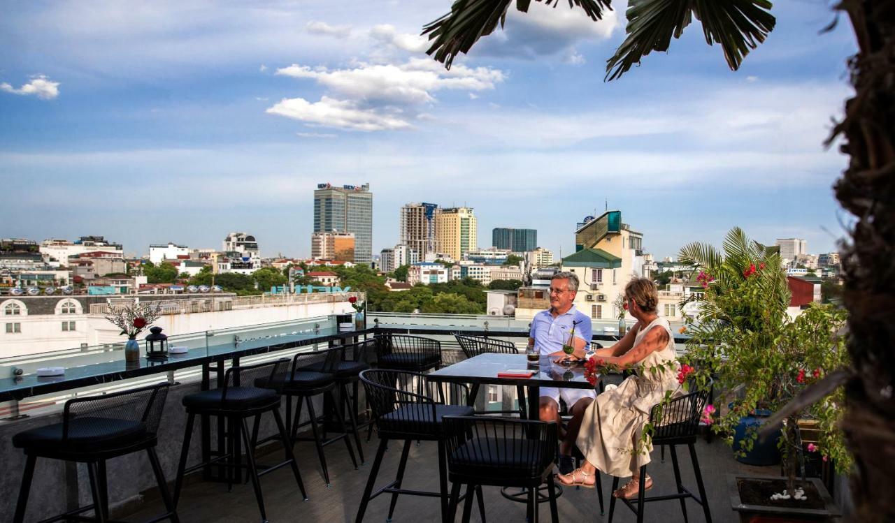 Victor Metropolis & Rooftop Bar Hotel 4*
