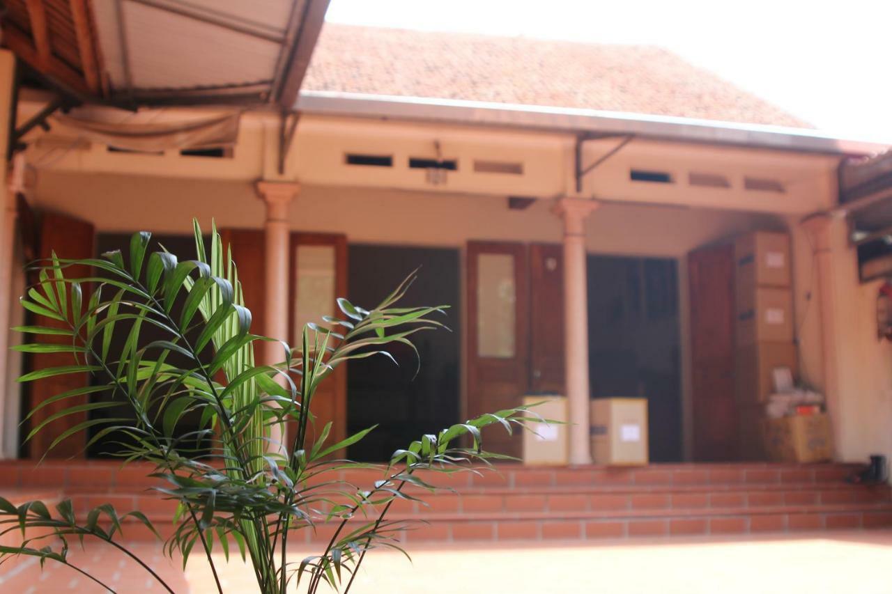 Homestay Chicken's House- Duong Lam Hanoi