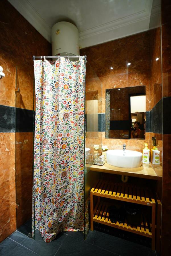 Elegant Studio Yet Kieu Apartment *