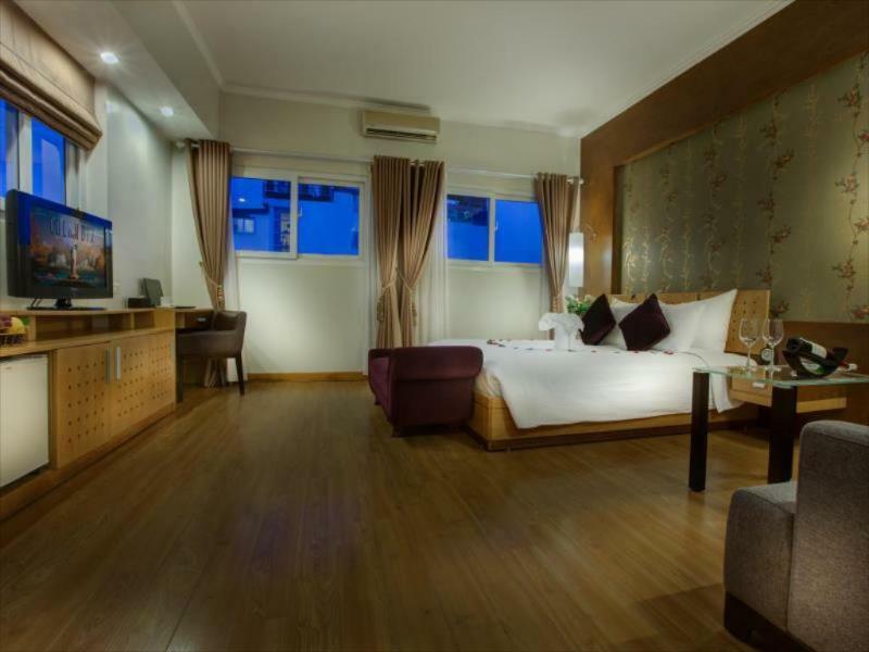 Eliana Ruby & Travel 3* Hanoi